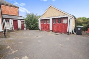 Photo 11- click for photo gallery